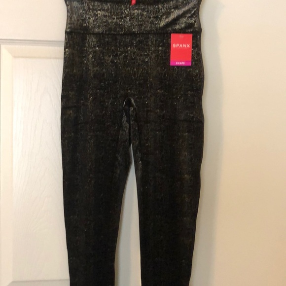 SPANX Pants - Spanx Velvet leggings